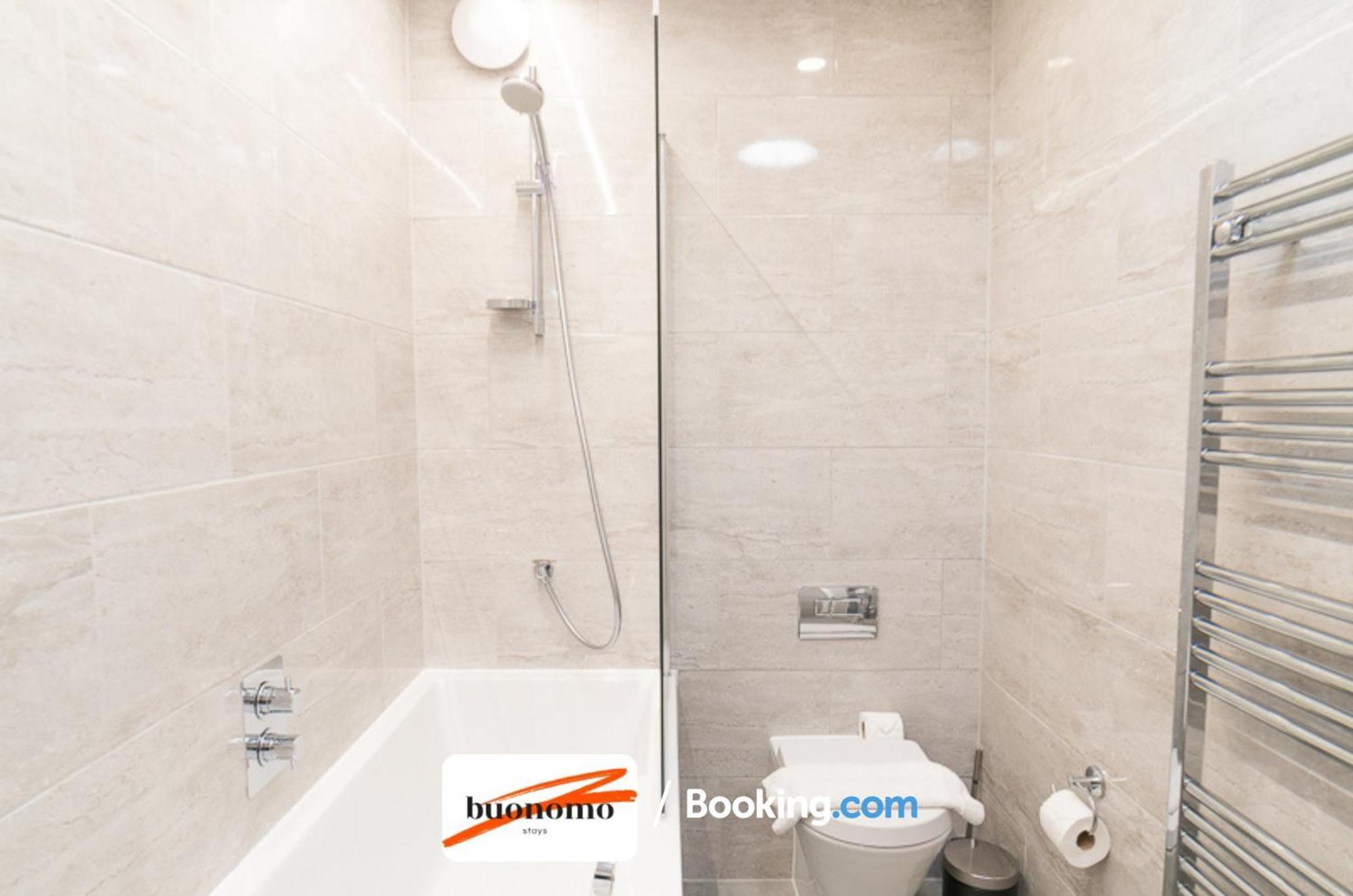 Two Bedroom Apartment At Buonomo Stays Short Lets & Serviced Accommodation London Ngoại thất bức ảnh